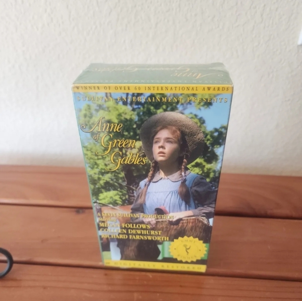 Anne Of Green Gables Sullivan Entertainment VHS 10th Anniversary Collector's Ed